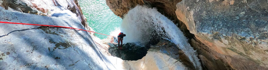 Garës canyon Labinot Fushë Albania